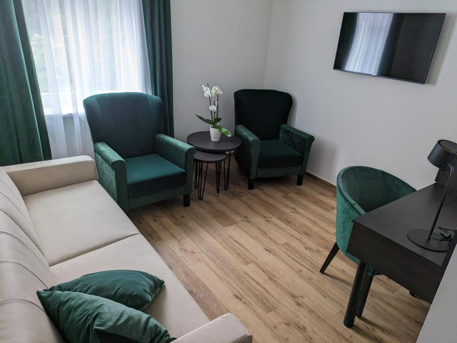 Seehotel Ecktannen Варен Экстерьер фото