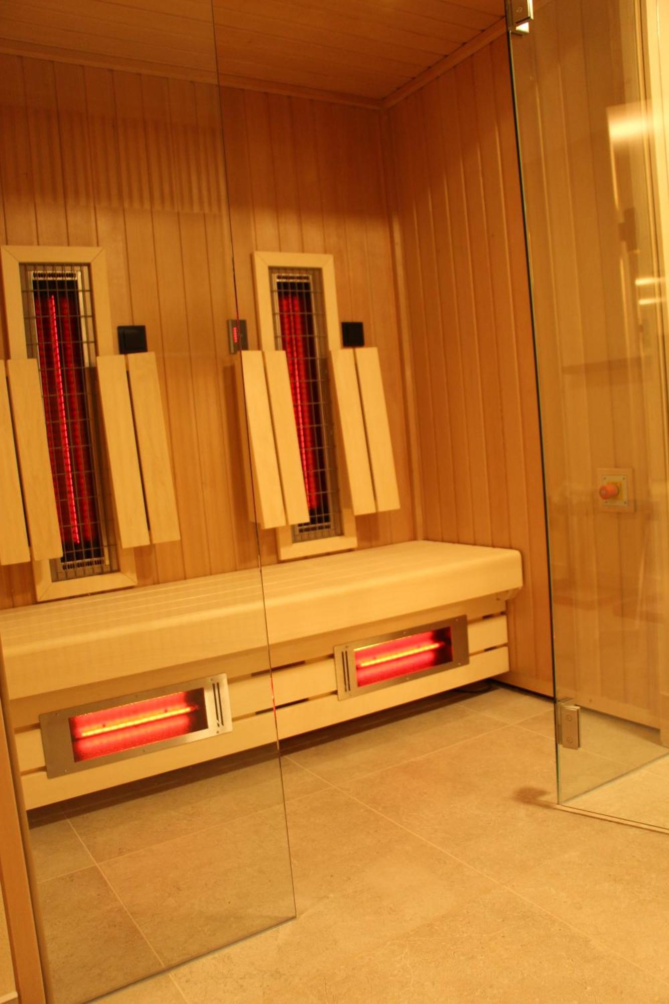 Seehotel Ecktannen Варен Экстерьер фото